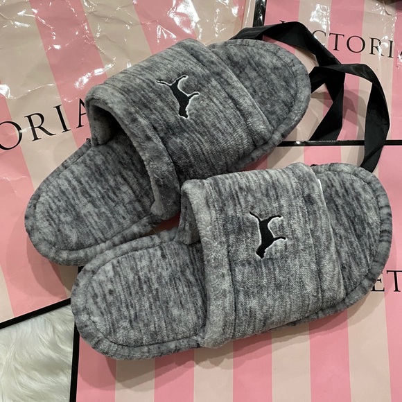 🍃Victoria’s Secret PINK Slides Slipper Small - Picture 2 of 3